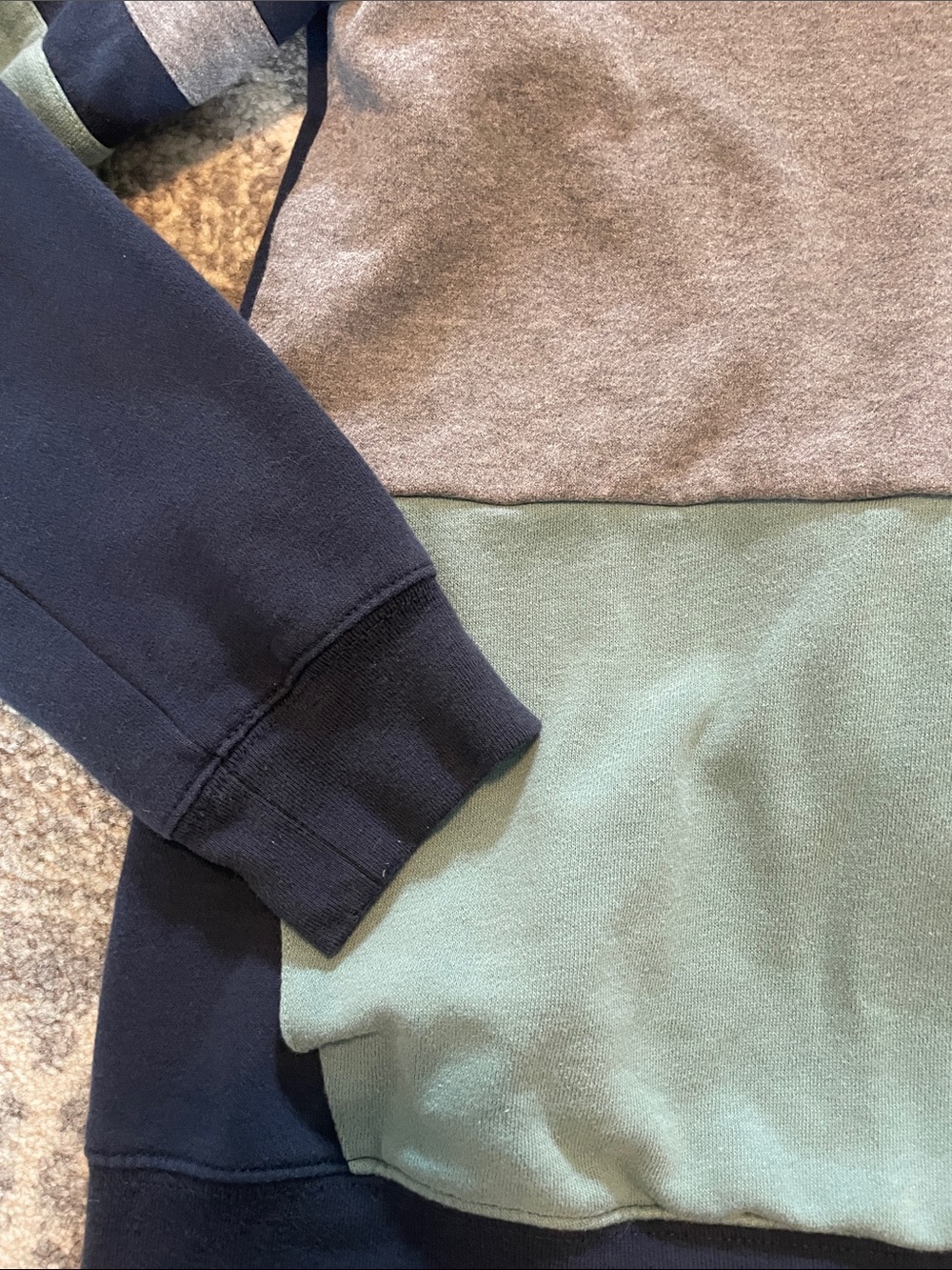LL Bean pullover - Picture 4 of 4